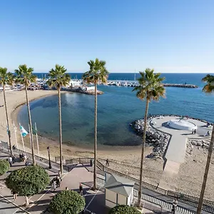  Appartement Beachfront With Stunning Sea Views